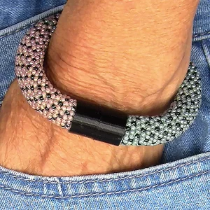 bead crochet bracelet